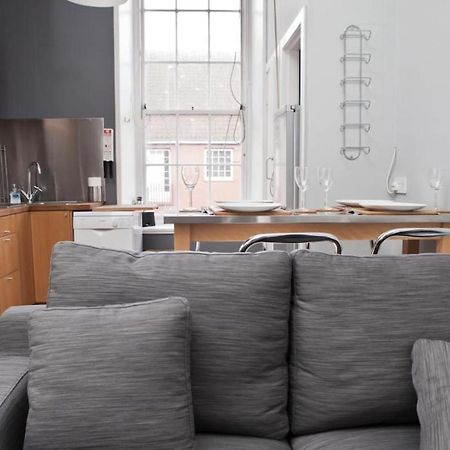 Royal Mile Apartment Edinburgh Dış mekan fotoğraf