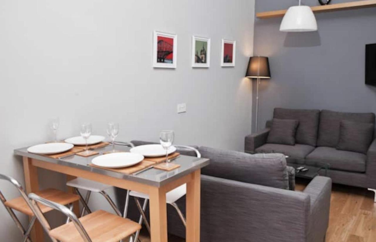 Royal Mile Apartment Edinburgh Dış mekan fotoğraf